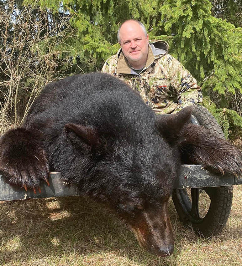 Hunts-NorthStarOutfitting-Bear